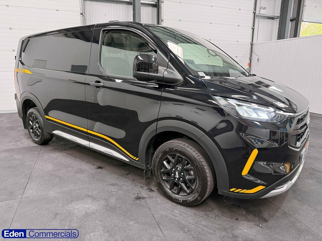 Ford Transit Custom 2L Trail Black