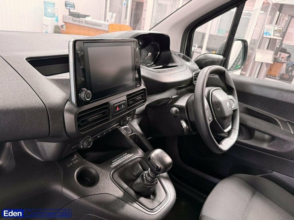 Peugeot Partner 1.5L Professional Premium 6Dr FG73RWK White #5