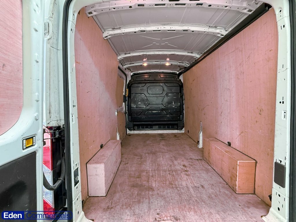 Ford Transit Custom 2L Leader LA23HTL White #4