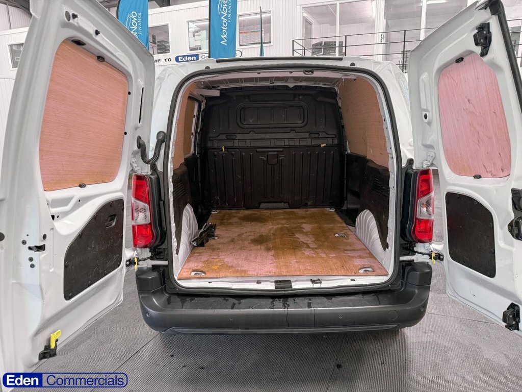Citroen Berlingo 1.5L Enterprise Edition M YE23MYM White #4