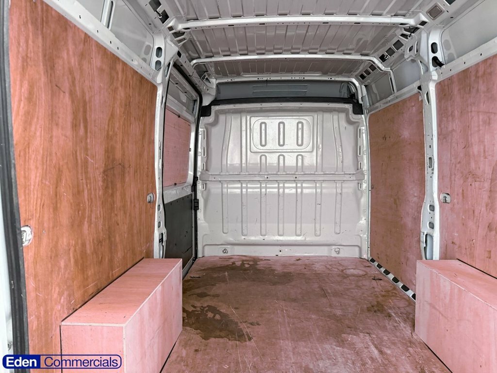 Citroen Relay 2.2L Enterprise Edition YC73HDN White #4