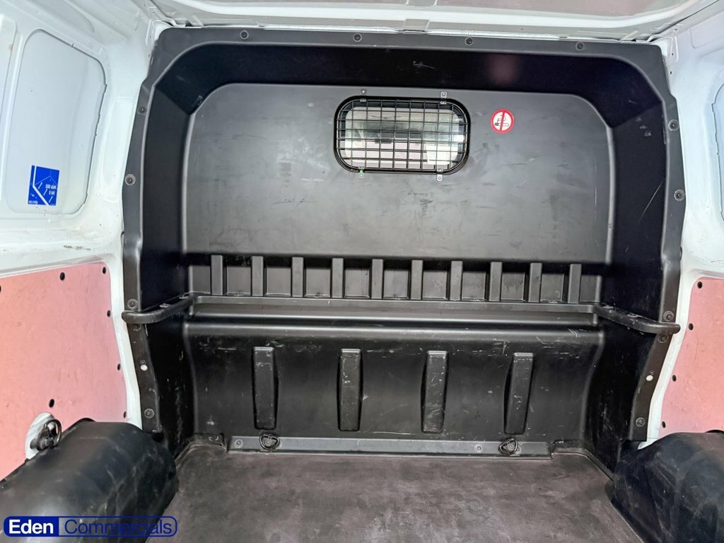 Ford Transit Custom 2L Limited HN72LUL White #5