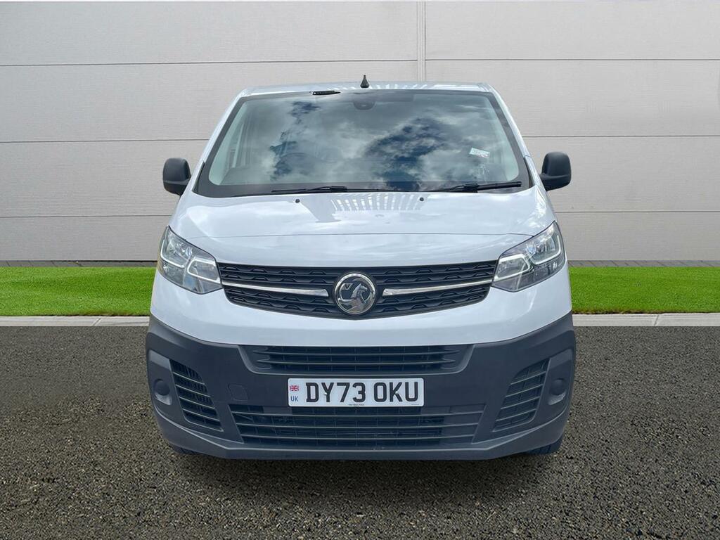 Vauxhall Vivaro Prime DY73OKU White #2
