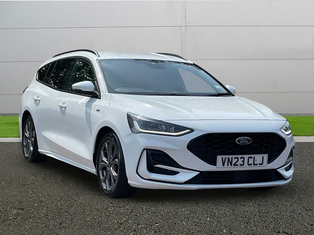Ford Focus St-line Style White