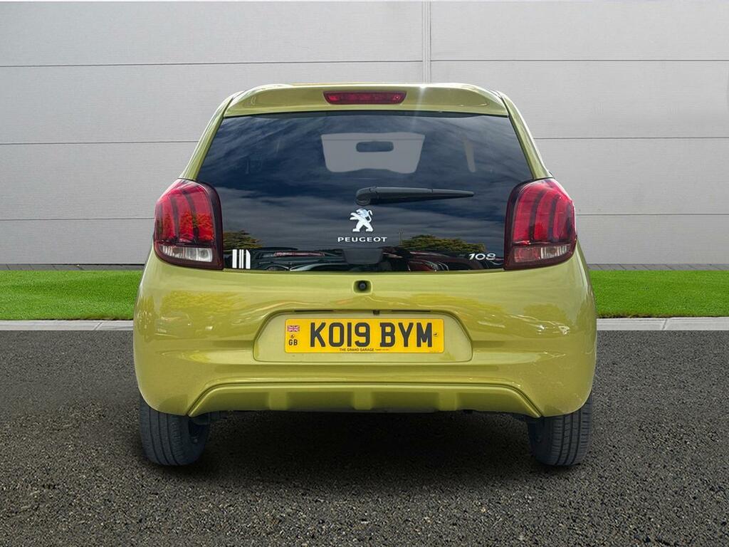 Peugeot 108 Collection Green #6