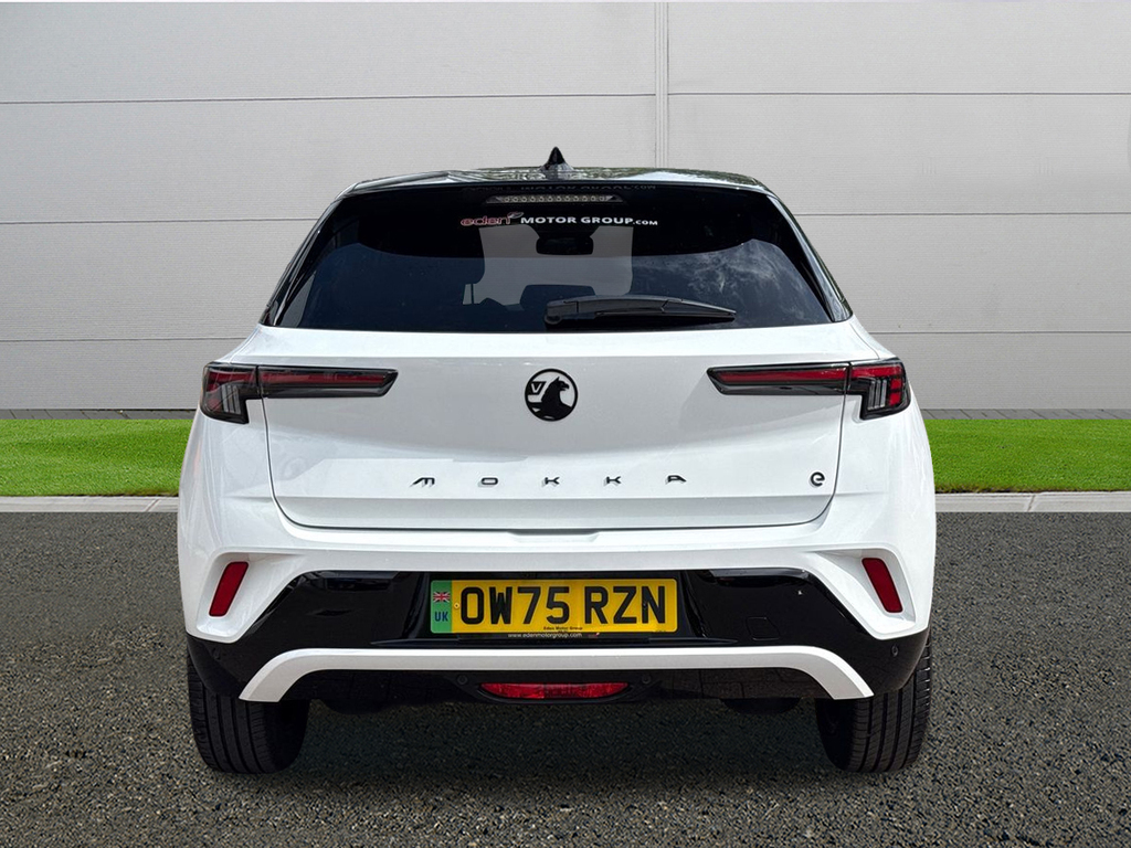 Vauxhall Mokka-e Suv OW75RZN White #6