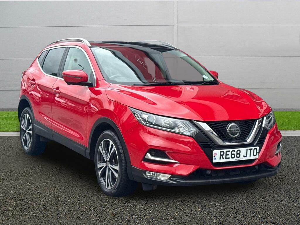 Nissan Qashqai N-connecta Red
