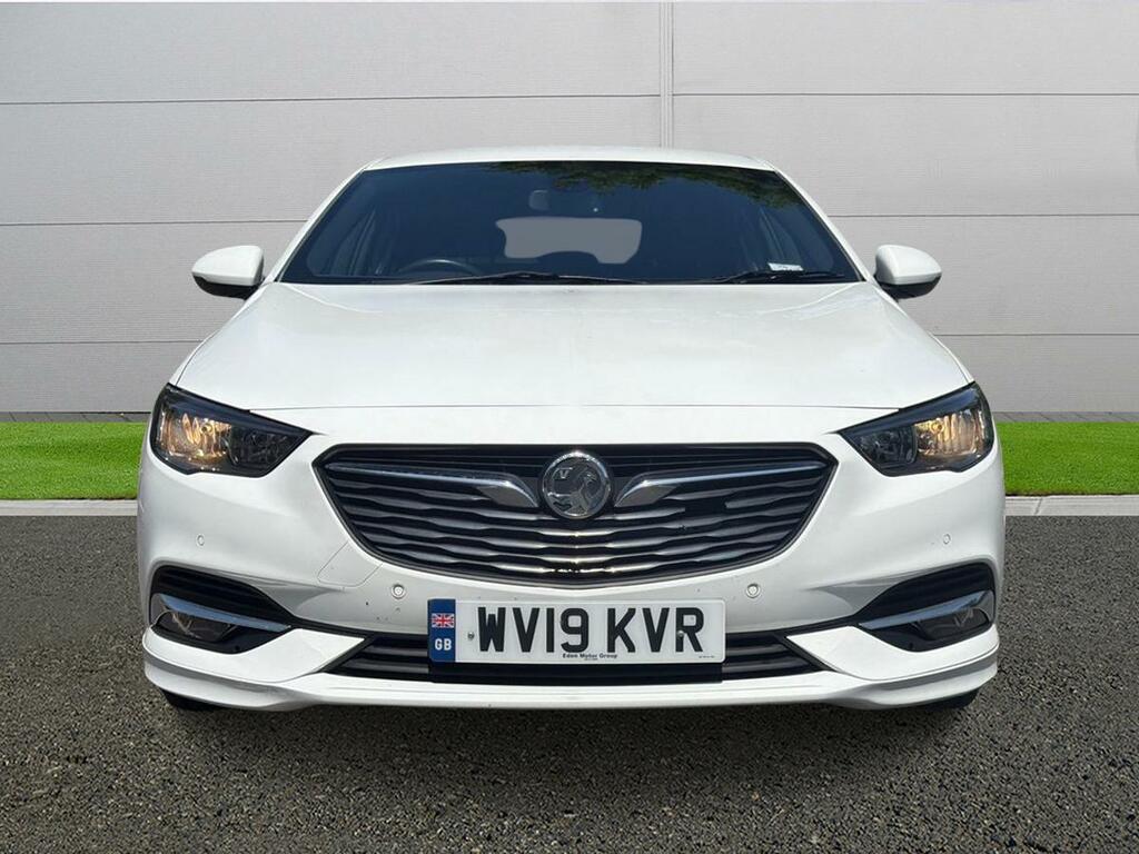 Vauxhall Insignia Sri Vx-line WV19KVR White #2