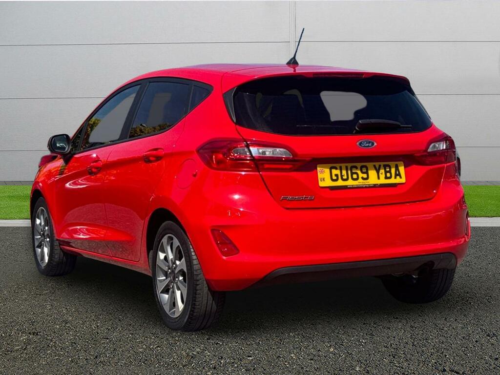 Ford Fiesta Trend Red #5