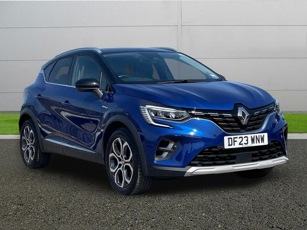 Renault Captur Techno Blue