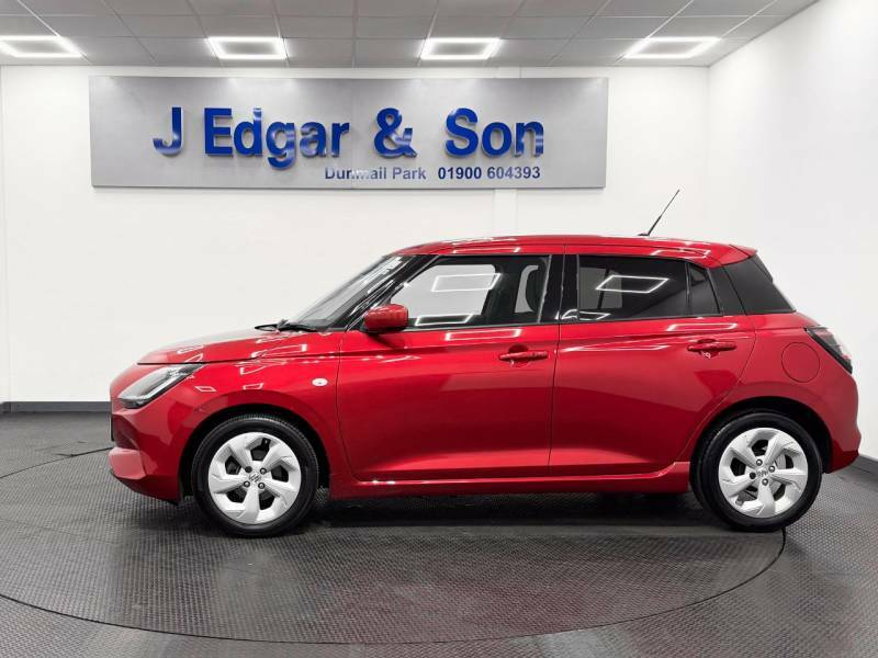 Suzuki Swift 1.2 Mild Hybrid Motion - 2024 74 PX74HXY Red #4