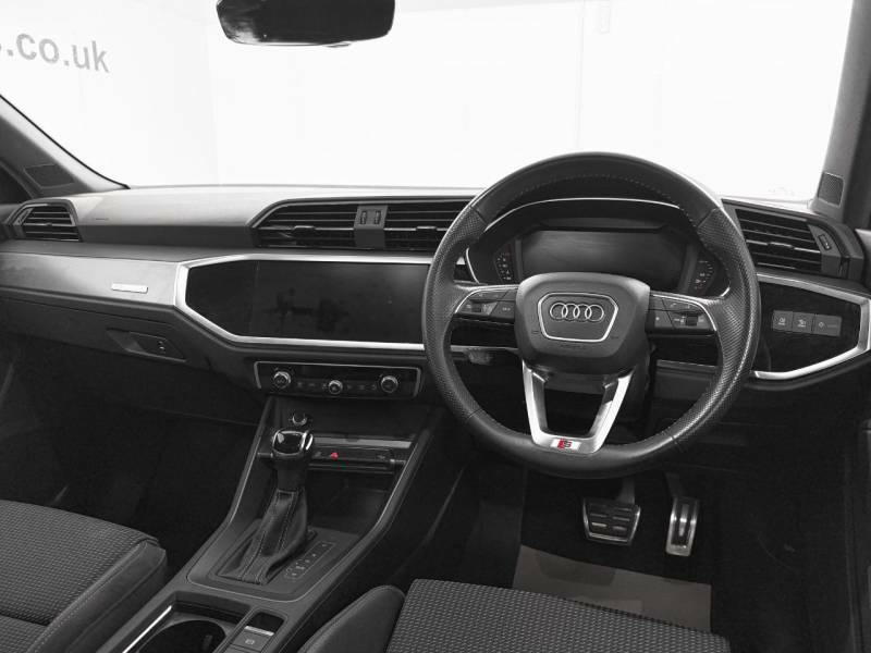 Audi Q3 35 Tfsi S Line S Tronic - 2020 20 SH20ZDJ White #2