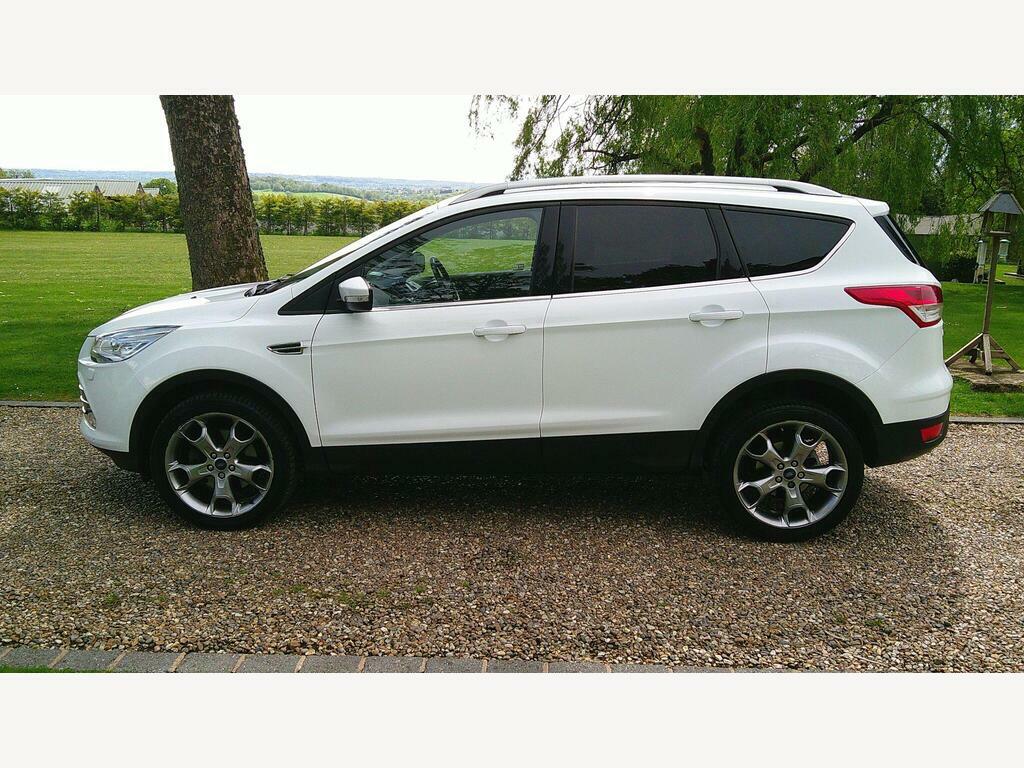 Ford Kuga 2.0 Tdci Titanium X Powershift Awd Euro 6 S S AV66UFW White #3