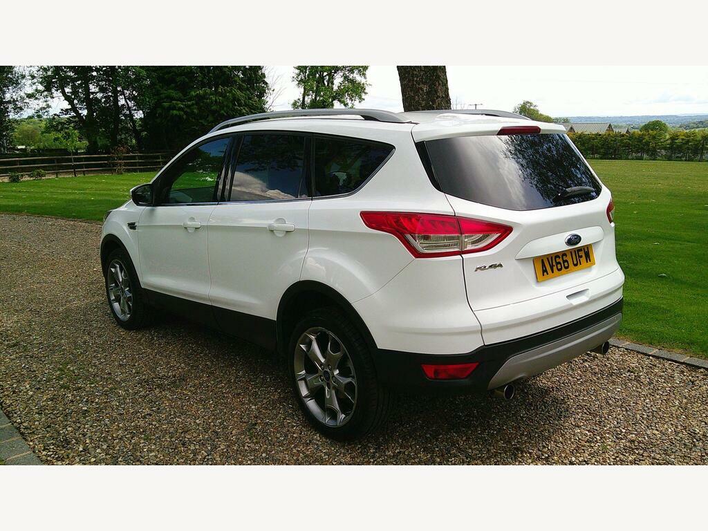 Ford Kuga 2.0 Tdci Titanium X Powershift Awd Euro 6 S S AV66UFW White #5