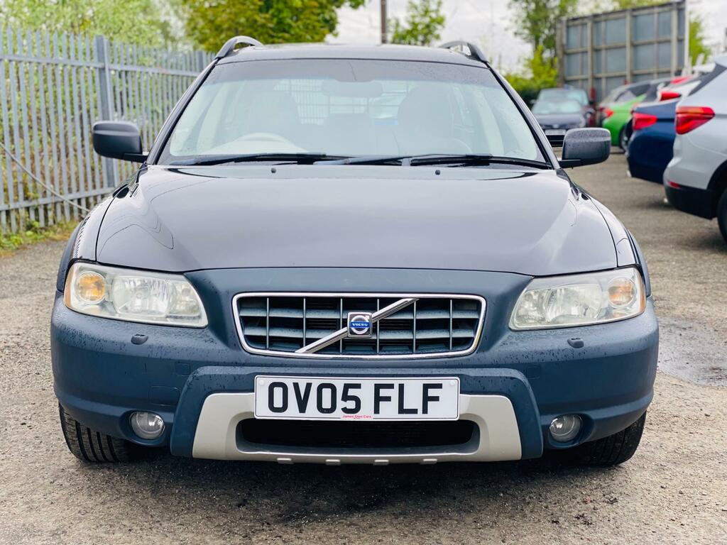 Volvo XC70 Estate Green #2