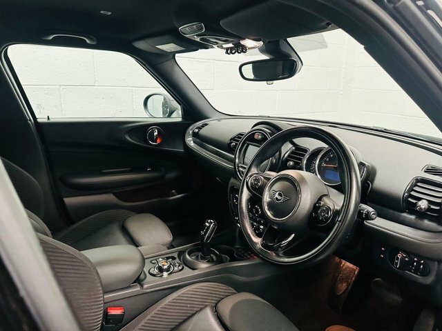 Mini Clubman 1.5 Cooper Estate 6Dr Steptronic Euro 6 S Black #2
