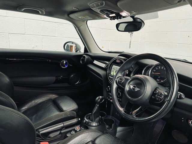 Mini Hatch 1.5 Cooper Hatchback Euro 6 S S HT16XGP White #3