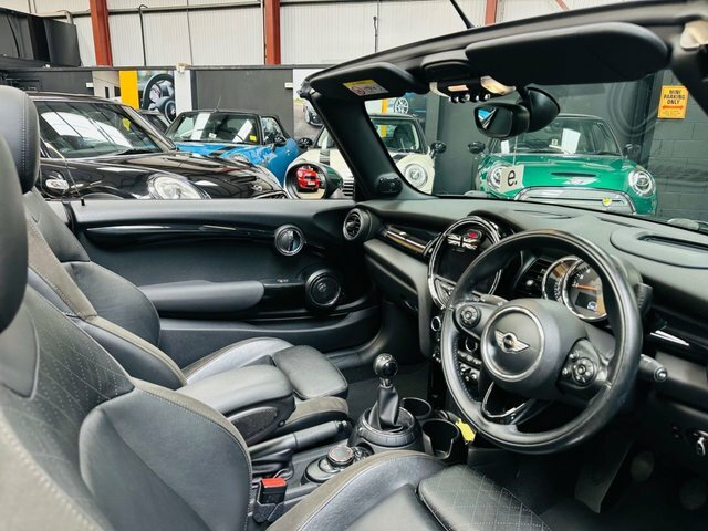 Mini Convertible 2.0 Cooper S Convertible Euro 6 CK16JXL Green #3