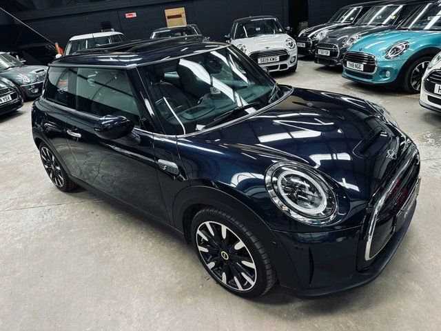 Mini Electric Hatch Cooper Se 32.6Kwh Level 3 Hatchback Elec Black