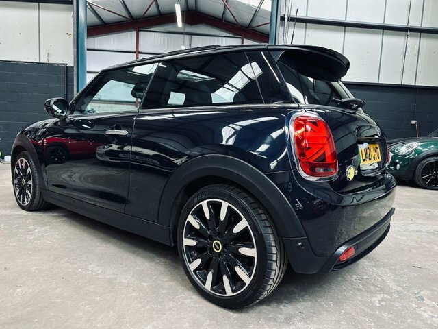 Mini Electric Hatch Cooper Se 32.6Kwh Level 3 Hatchback Elec LM21JYO Black #2