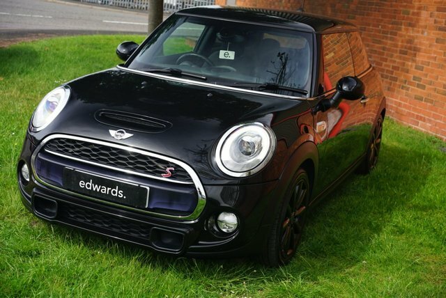 Mini Hatch 2.0 Cooper S Hatchback Euro 6 S MC16JCJ Black #4