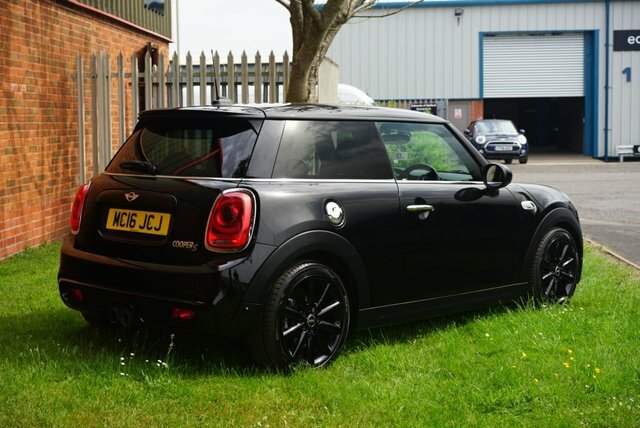 Mini Hatch 2.0 Cooper S Hatchback Euro 6 S MC16JCJ Black #5