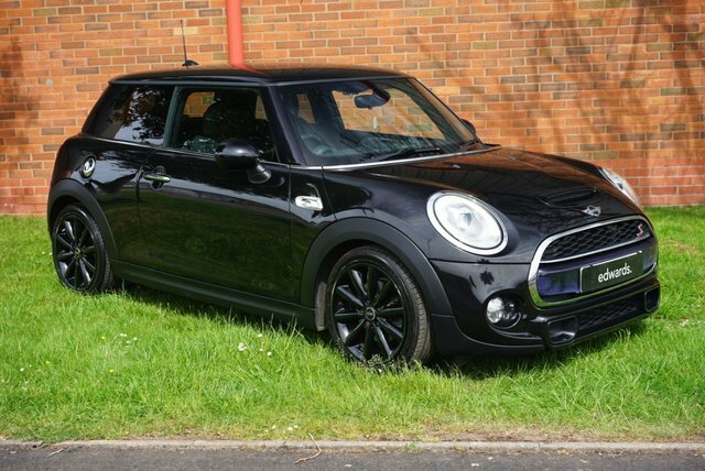 Mini Hatch 2.0 Cooper S Hatchback Euro 6 S Black