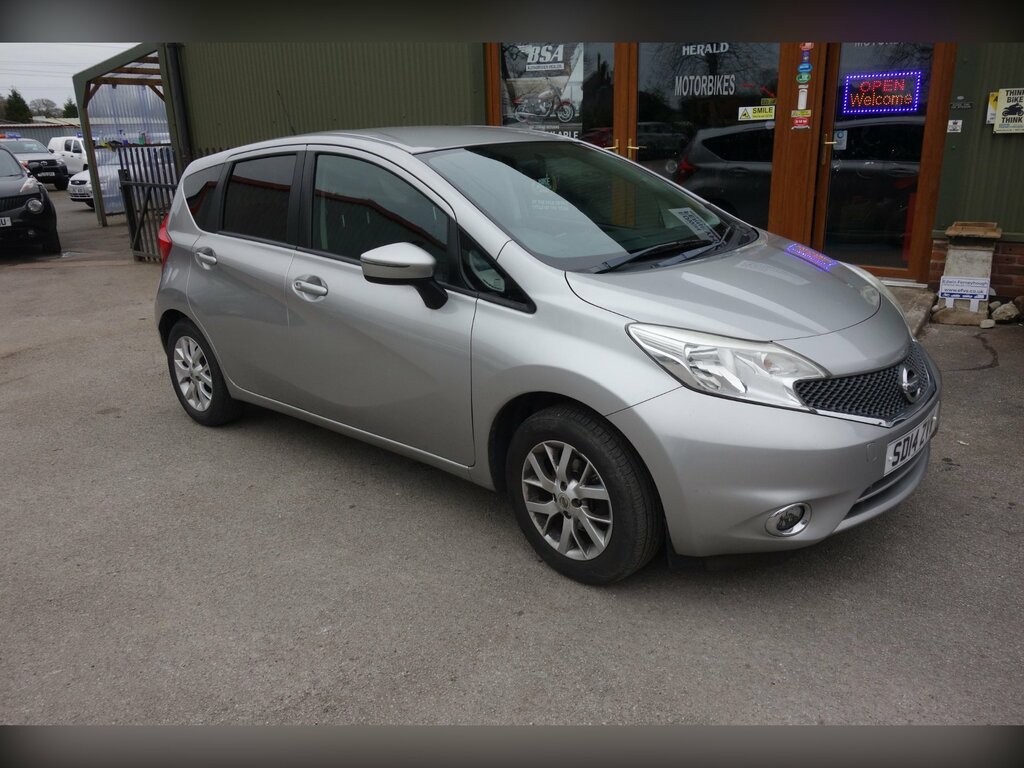 Nissan Note 1.2 12V Acenta Hatchback Euro 5 Silver