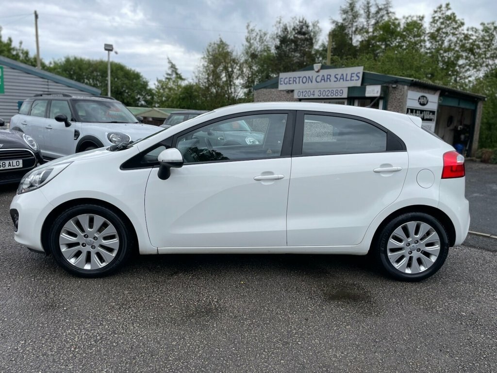 Kia RIO 1.3L 2 White #6