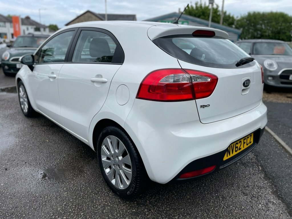 Kia RIO 1.3L 2 White #5