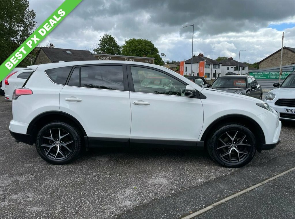 Toyota Rav 4 2L Icon White #2