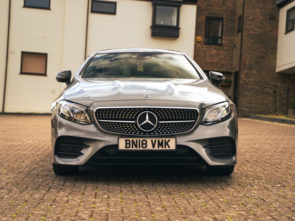 Mercedes-Benz E Class 3.0 E400 V6 Amg Line Premium Plus Coupe Petr Grey #2