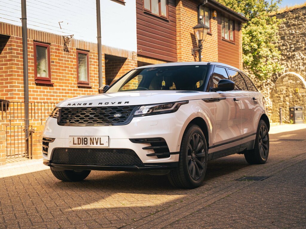 Land Rover Range Rover Velar 3.0 Sd6 V6 R-dynamic Se Suv 4Wd Eu White #3