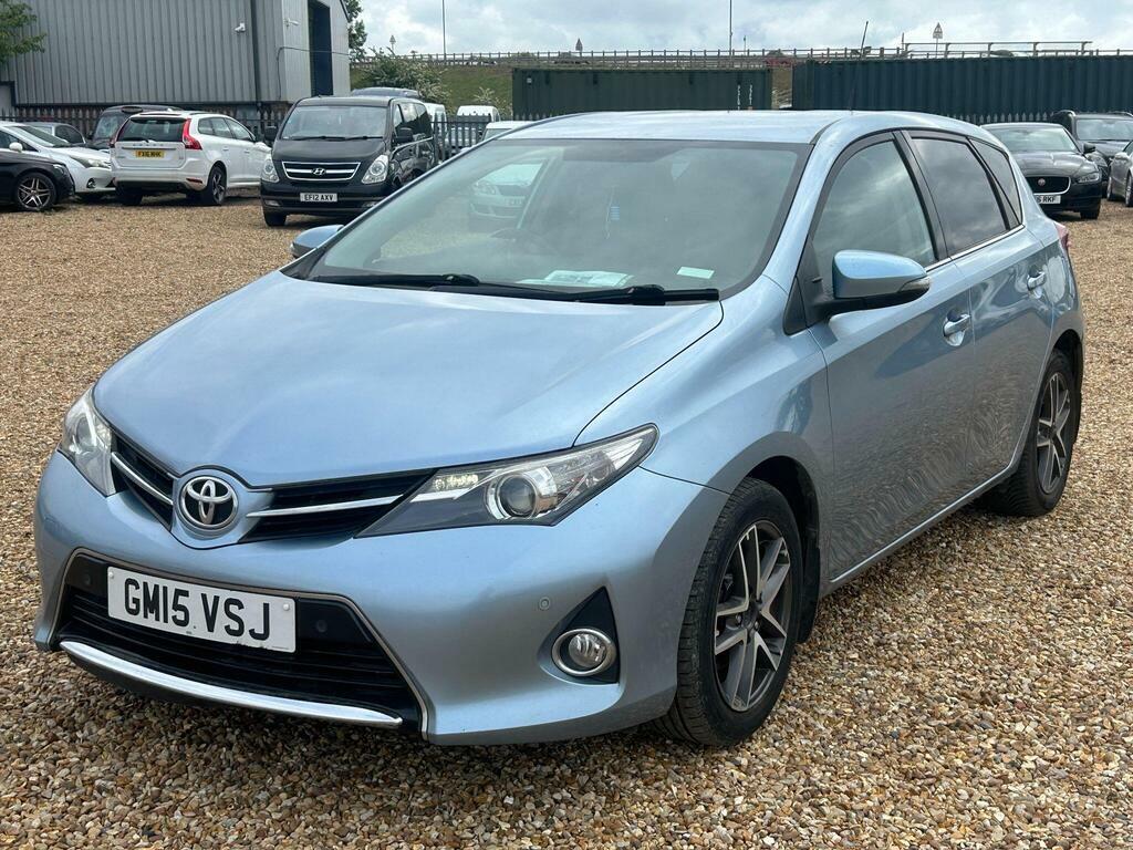 Toyota Auris 1.4 D-4d Icon Plus Euro 5 S S GM15VSJ Blue #3