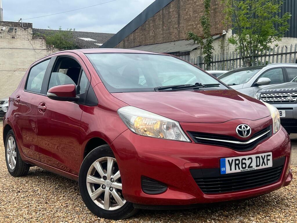 Toyota Yaris 1.33 Dual Vvt-i Tr Euro 5 Red