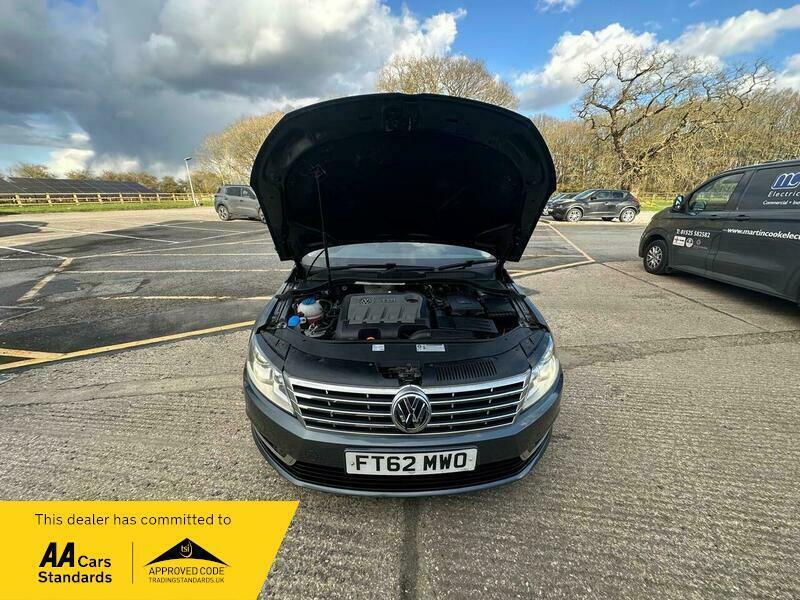 Volkswagen CC 2.0 Tdi Bluemotion Tech Dsg Euro 5 Ss Grey #2