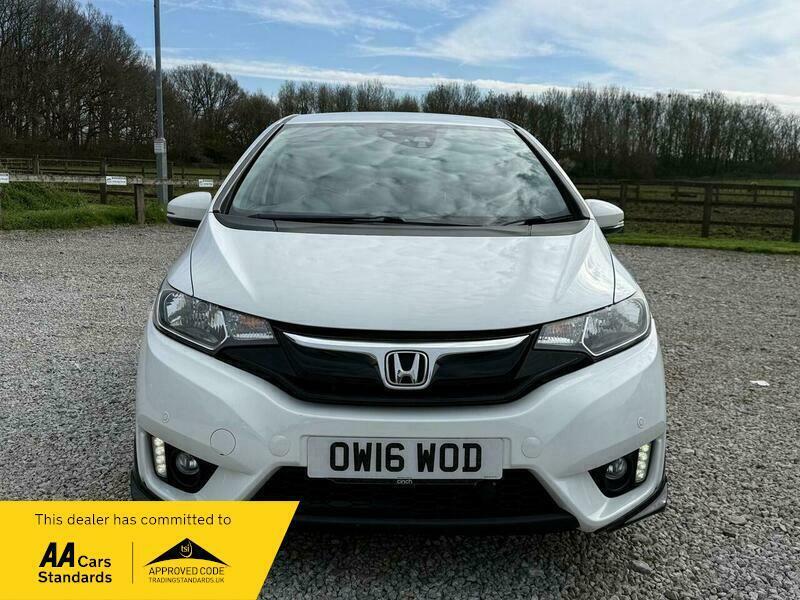 Honda Jazz 1.3 I-vtec Ex Euro 6 Ss OW16WOD White #2