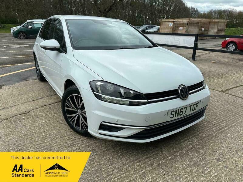 Volkswagen Golf 1.6 Tdi Bluemotion Tech Se Nav Euro 6 Ss White