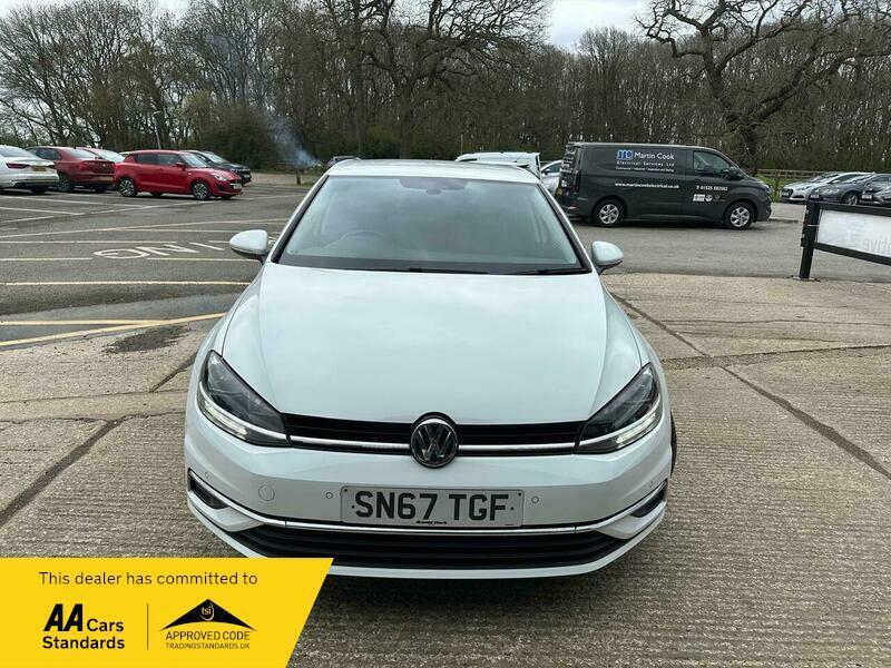 Volkswagen Golf 1.6 Tdi Bluemotion Tech Se Nav Euro 6 Ss SN67TGF White #2