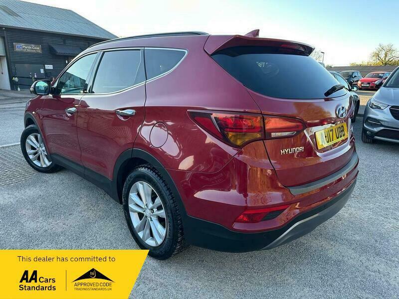 Hyundai Santa Fe 2.2 Crdi Blue Drive Premium 4Wd Euro 6 Ss AU17UBB Red #3