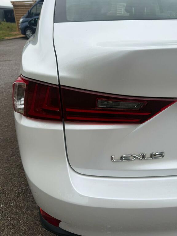 Lexus IS 2.5 300H Sport E-cvt Euro 6 Ss White #6