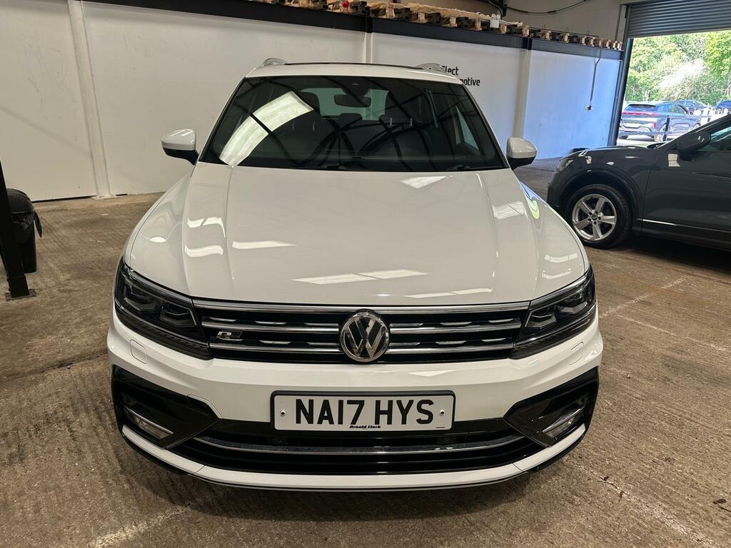 Volkswagen Tiguan 2.0 Tdi Bluemotion Tech R-line Dsg 4Motion Euro 6 NA17HYS White #2