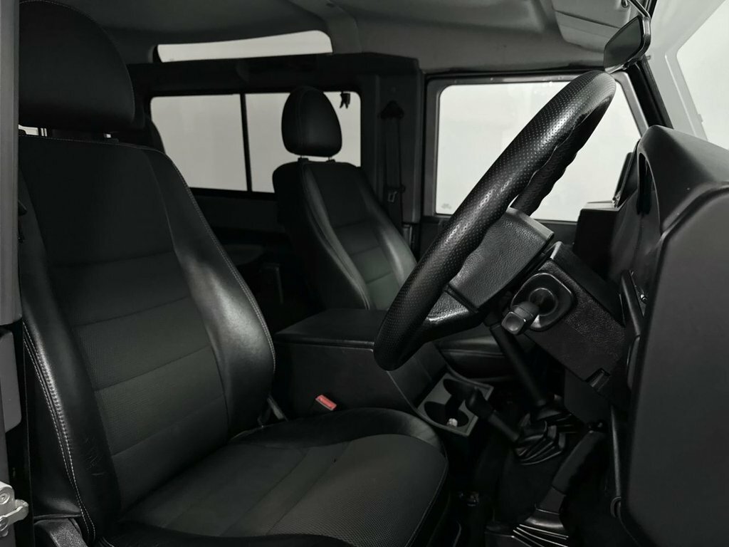 Land Rover Defender 90 2.2L Xs ST12VZU Grey #5