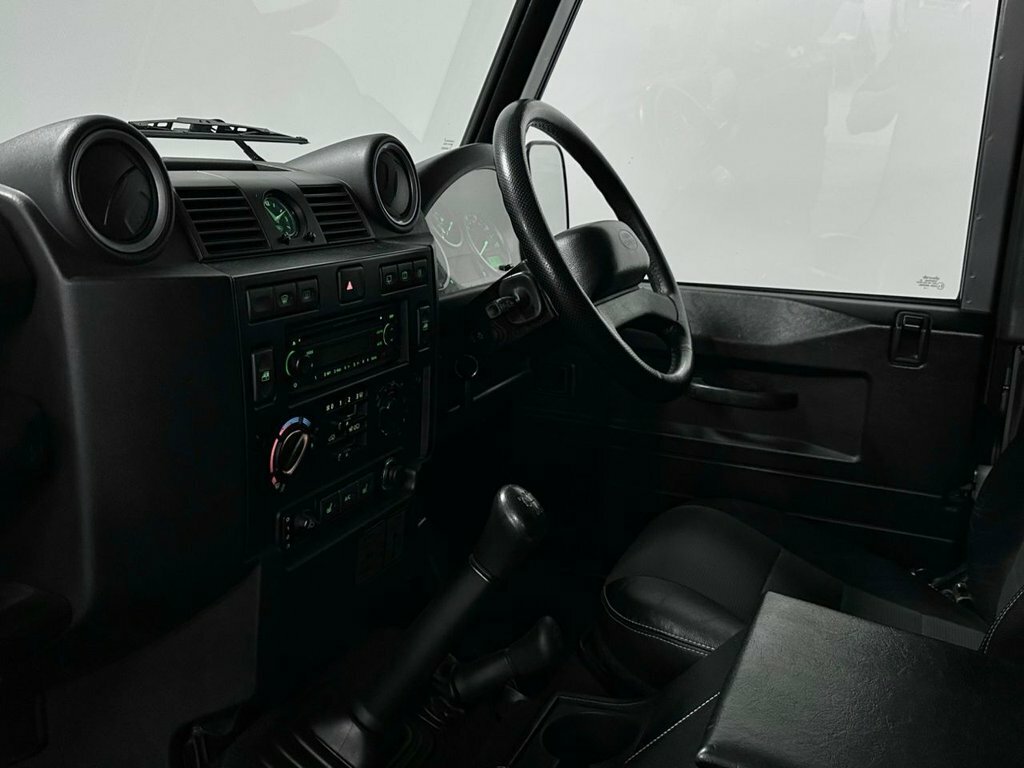 Land Rover Defender 90 Tdci Blue #35