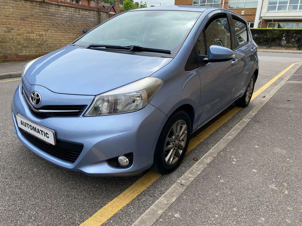 Toyota Yaris Hatchback 1.33 Dual Vvt-i Icon Plus Multidrive S E Blue #2