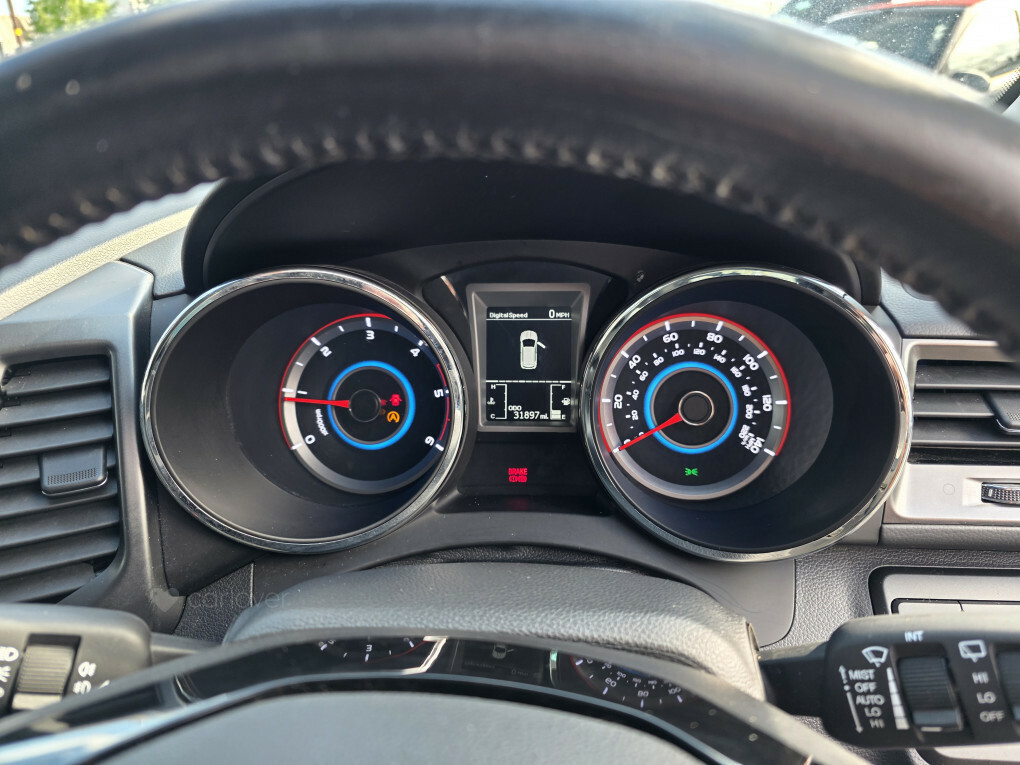 SsangYong Tivoli XLV 1.6 D Elx Black #10