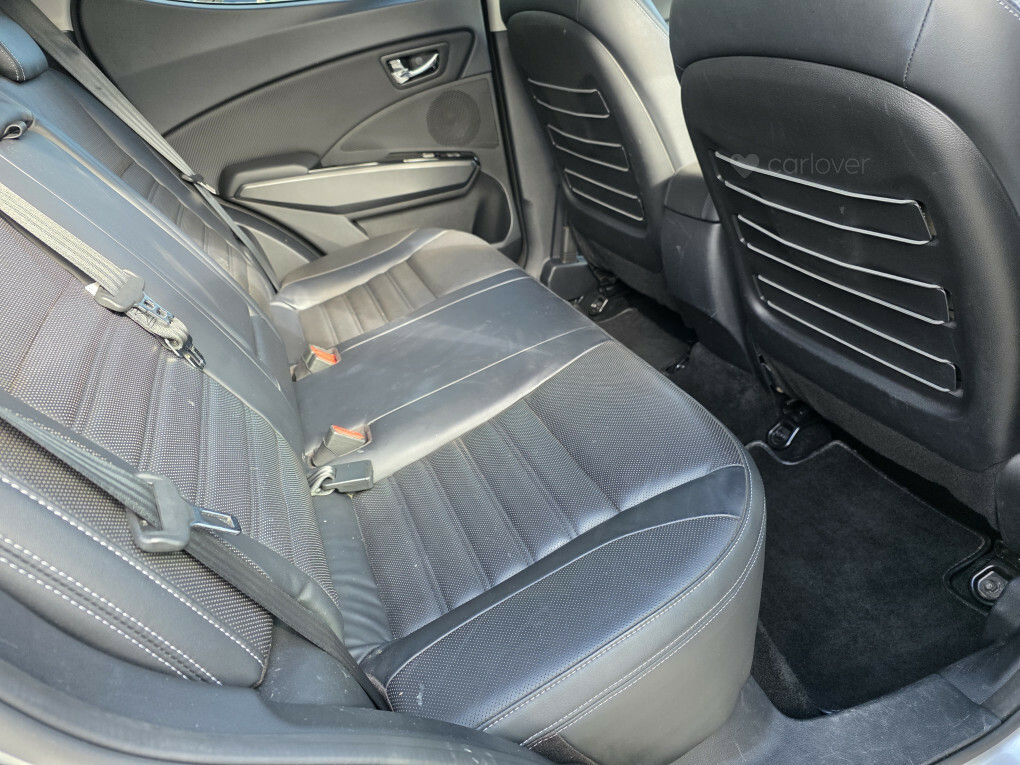SsangYong Tivoli XLV 1.6 D Elx Black #13