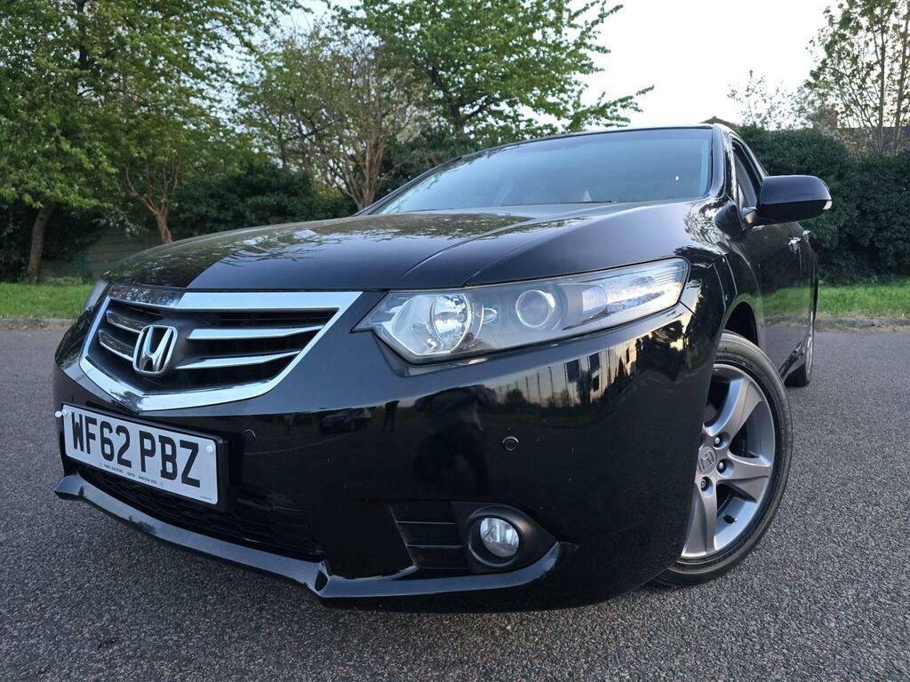 Honda Accord 2.0 I-vtec Ex Saloon Black #2