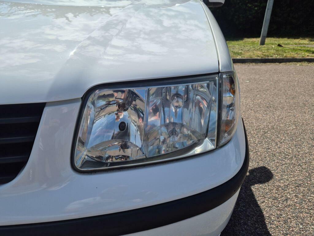Volkswagen Polo 1.4 E Silver #11