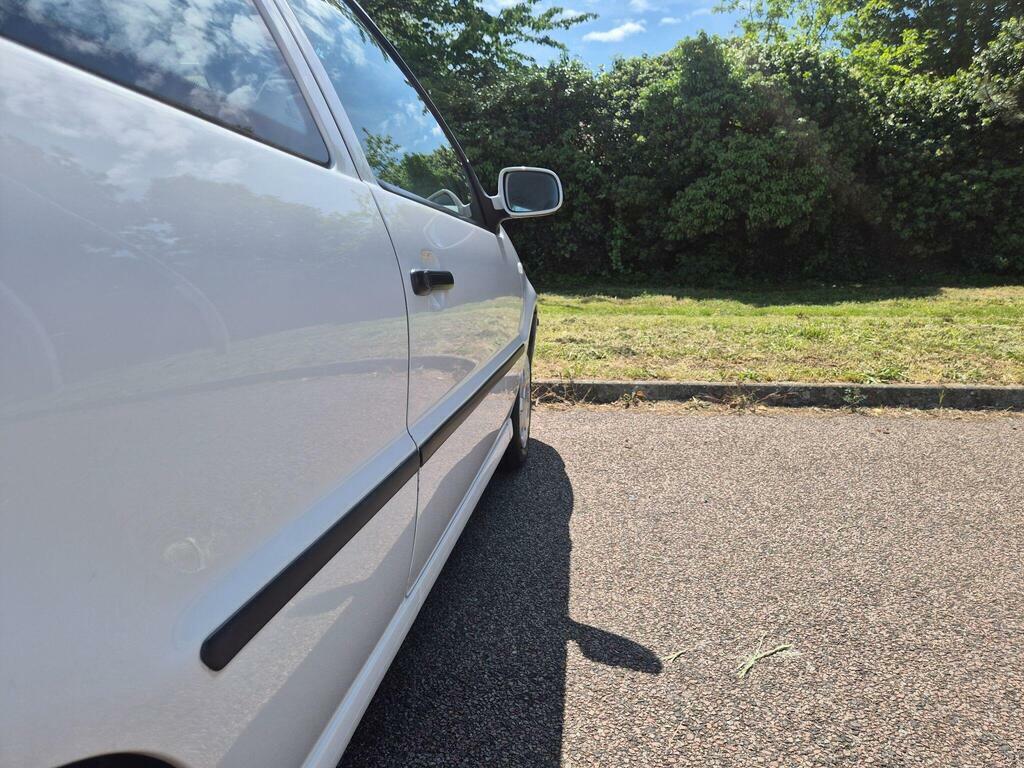 Volkswagen Polo 1.4 E Silver #31